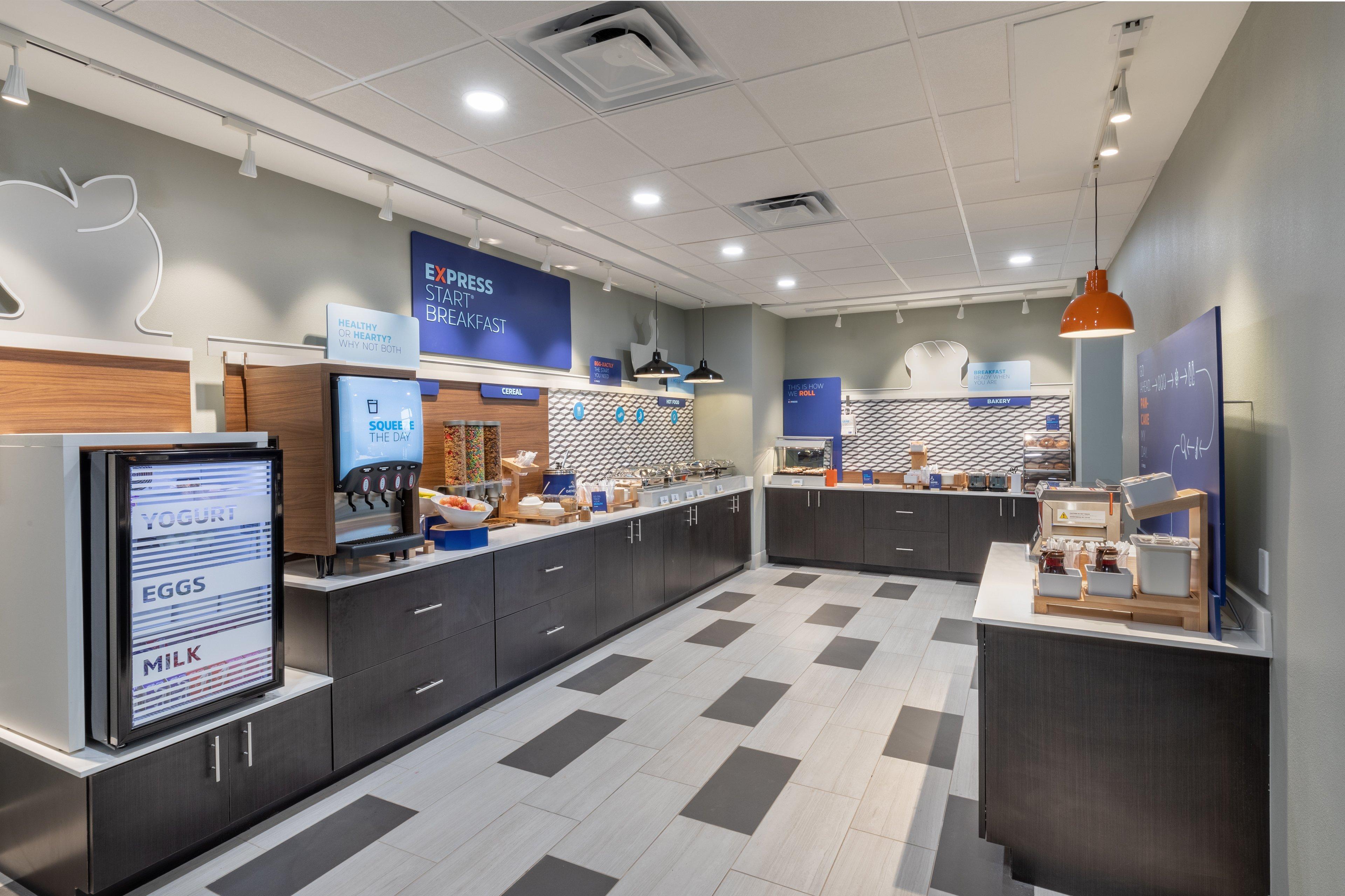 Express & By Ihg 3* Purcell